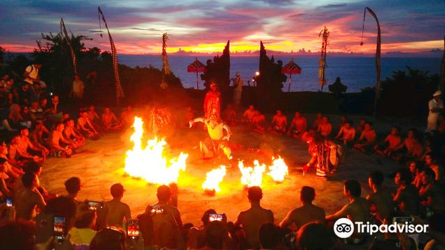 ケチャファイヤー & トランスダンス | ウブド