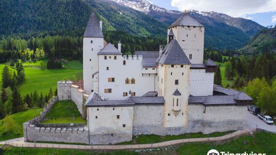 Mauterndorf Castle