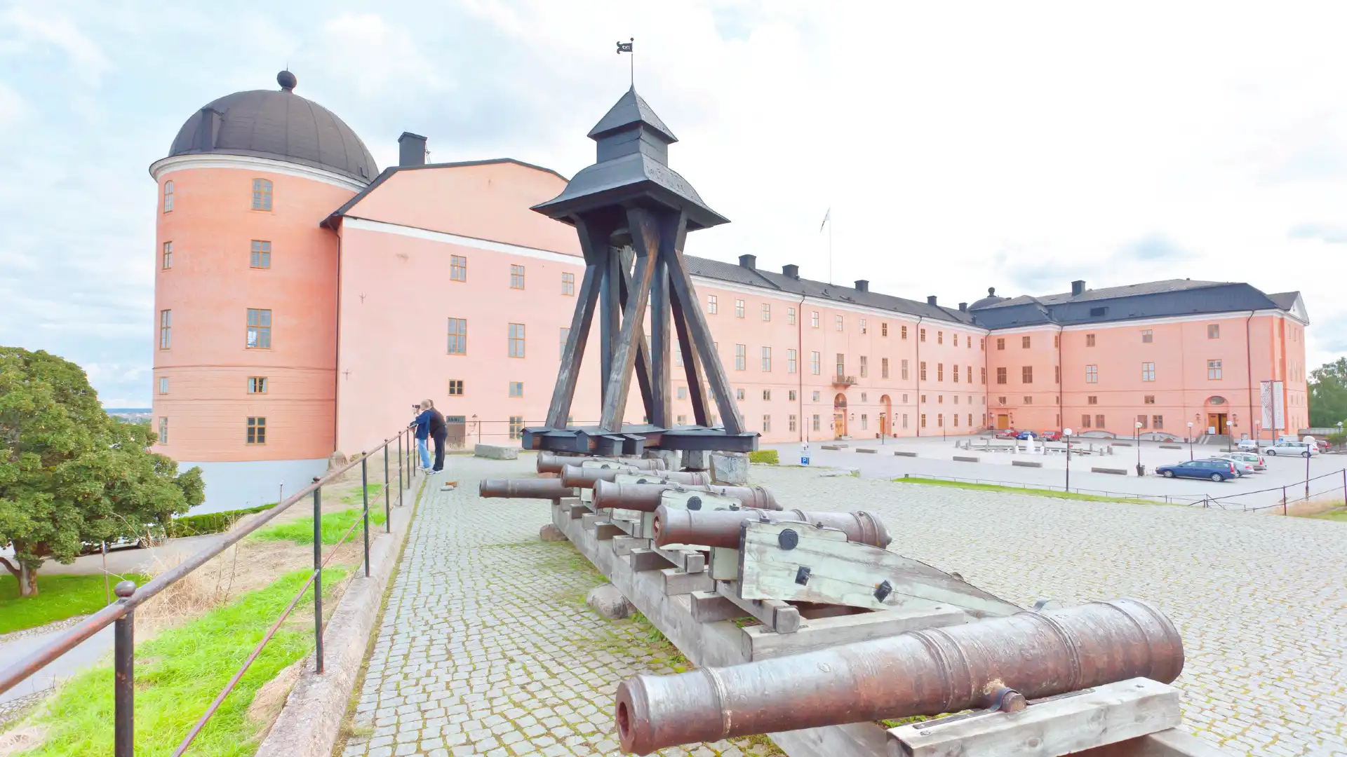 Hotels near Uppsala Castle