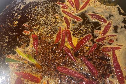 Liuyizhuo Chongqing Beef Omasum Hot Pot Chongzhou Branch