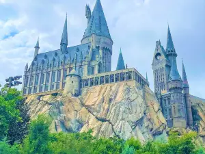 The Wizarding World of Harry Potter - Hogsmeade