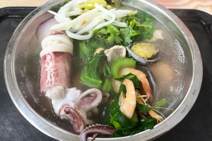 鲜粉之家(中山路店)