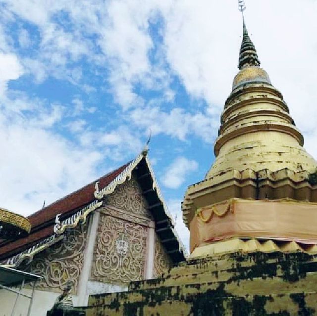 เรื่องเล่าวัดไทย