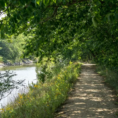 Canoe Glamping Pension