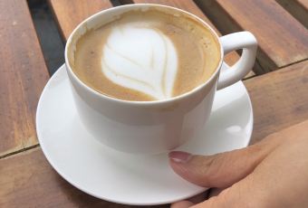 悦榕庄大堂吧 User Photo