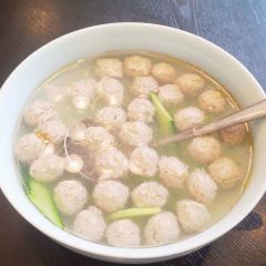 Rizhaosongyuehulanhaijunhuada Restaurant 여행 사진