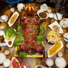 Halal·Dong La black charcoal Roast Lamb Leg (Shitong·guoji branch) User Photo