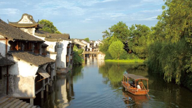 杭州発 烏鎮古典水郷日帰りツアー
