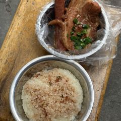 Lao Ye Braised Pork with Steamed Glutinous Rice User Photo
