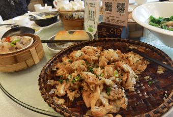 Qingyuanguojijiudianyuzhenxuanqianxiting User Photo