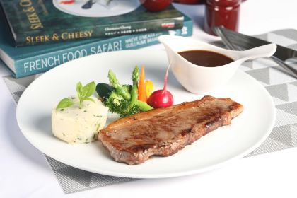 Yintelagenhuaqiaochengjiudianzizhucan