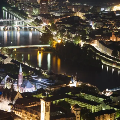 Отели рядом с достопримечательностью «»