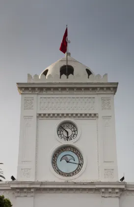 Sidi Bashir Mosque 주변 호텔