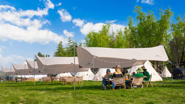 C75 Space Capsule Luxury Camping Site