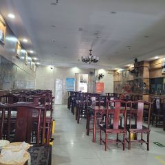 FANG ZHONG SHAN HU LA SHANG ZHENG GUANG LU DIAN User Photo