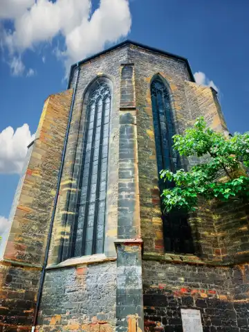 ドミニカ教会周辺のホテル