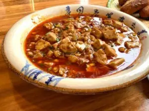 青山小厨土菜馆(青城山店)