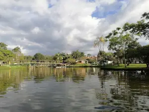 El Lago de La Pradera