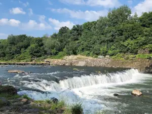 Jiktang Falls