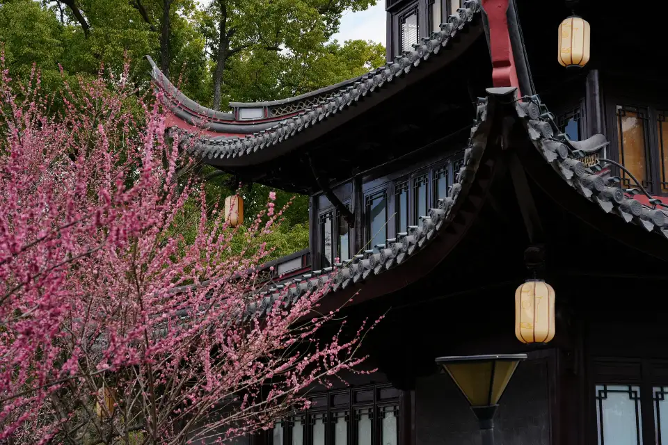 3_Tianyige and Moon Lake Scenic Area