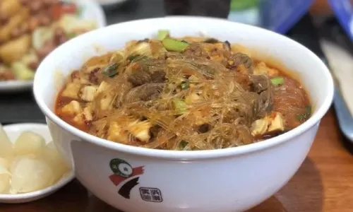 Ma hong xiao chao pao mo guan(hui min jie dian)