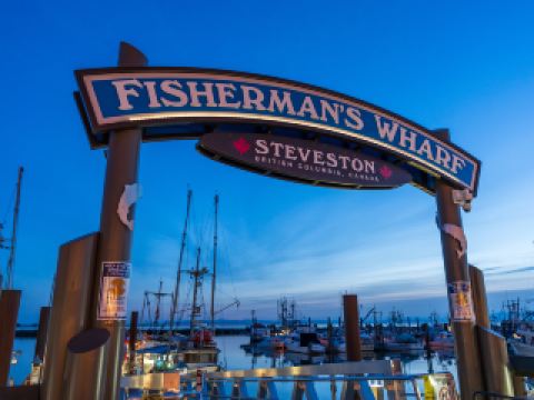 Hotels near Science World