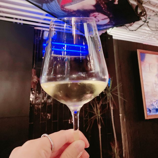 鬼混 Vie Won Won 有些特別喔