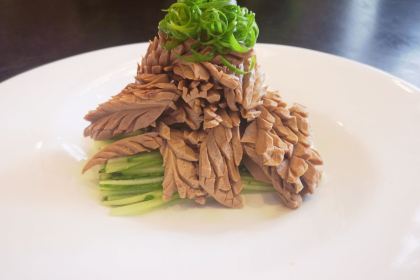 Rizhaosongyuehulanhaijunhuada Restaurant