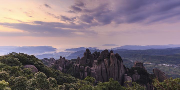 Tailao Shan Lengcheng Lingfeng Sceneic Area