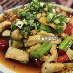 E MEI YUN XIANG YUAN User Photo