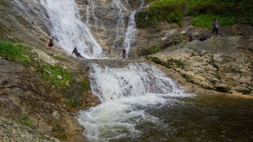 Lata Iskandar Waterfall Tapah