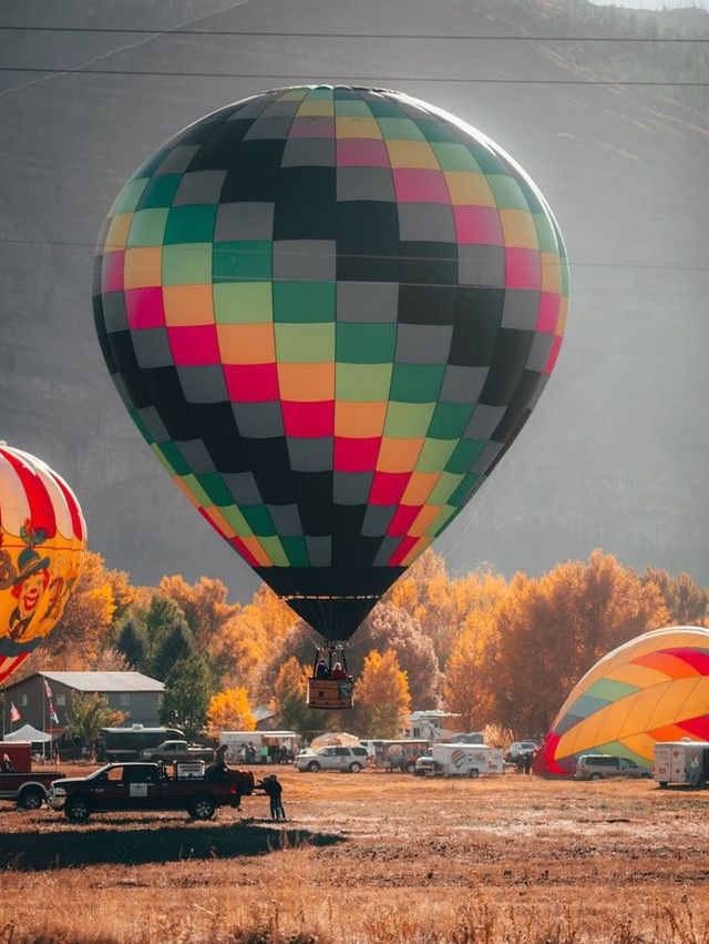 Top 6 Places for a Hot Air Balloon Ride