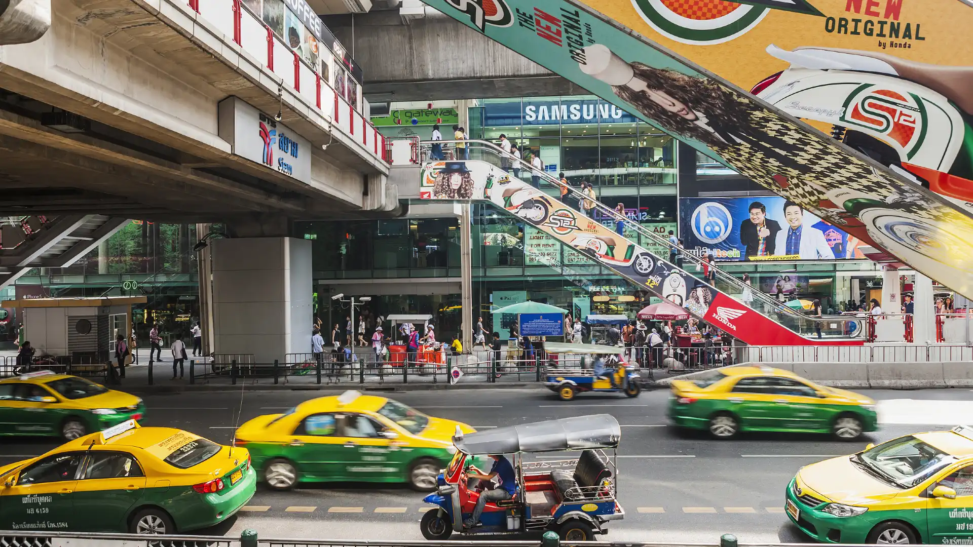 Hotels near Siam Square One