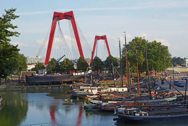 Flug Rotterdam Hamburg