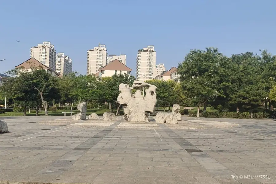 Площадь Древнего города
