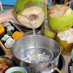 嗲嗲的椰子鸡·海南火锅(亚龙湾博后村店) User Photo