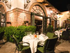 Miro's Restaurant