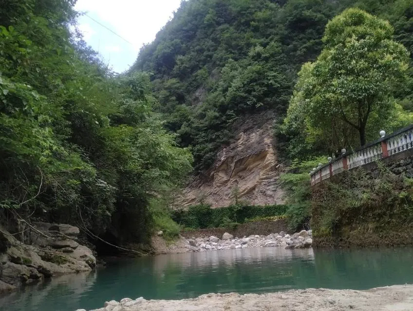 2_魚泉山風景區