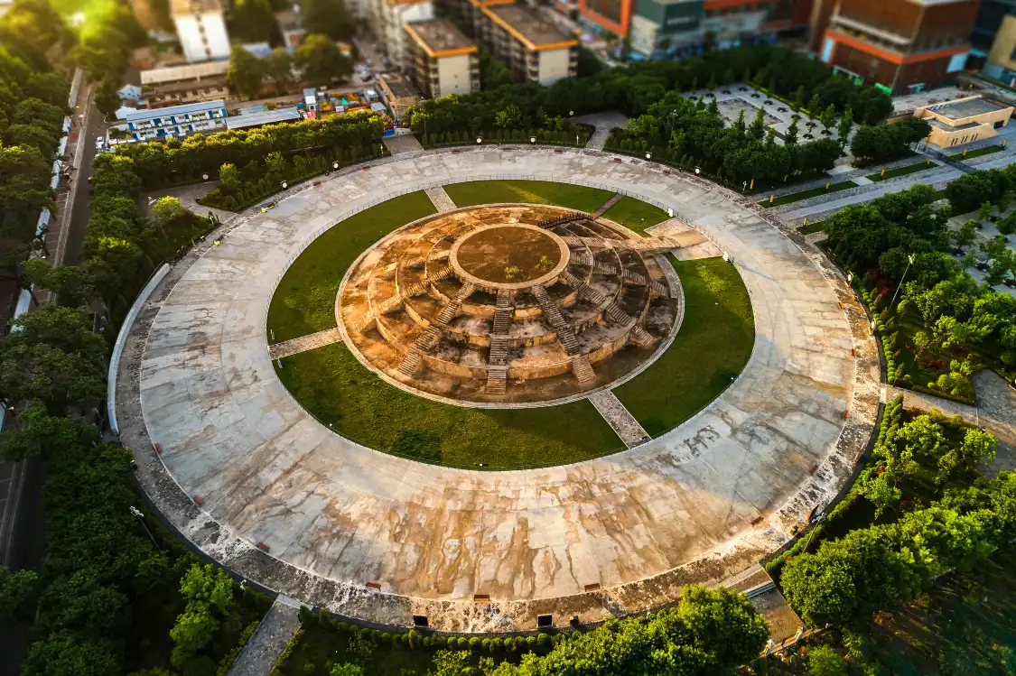 Hotels near Tangtiantan Huanqiu Ruins