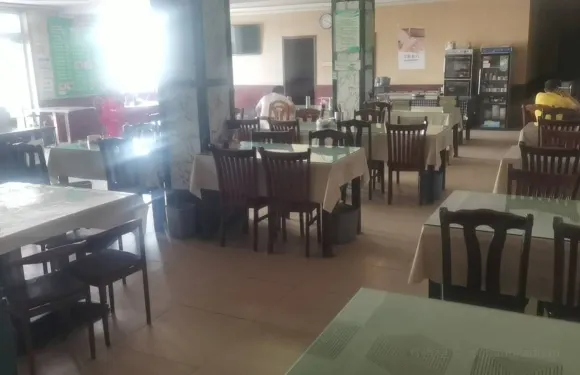 塔中胡楊風情餐廳