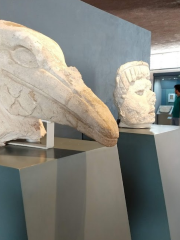 コマルカルコ遺跡博物館