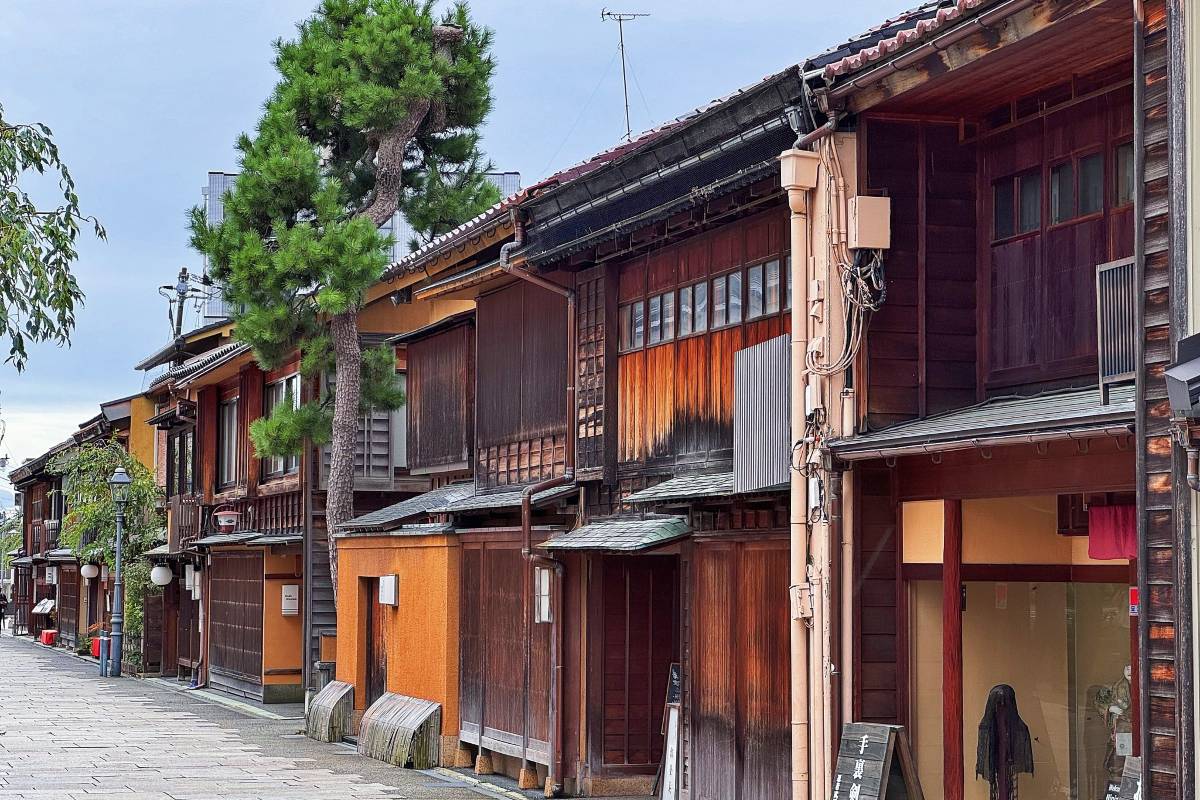 傍晚：西茶屋街