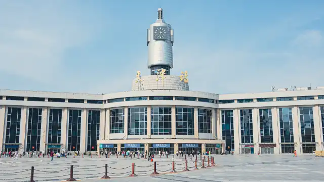 Hotels near Tianjin Railway Station