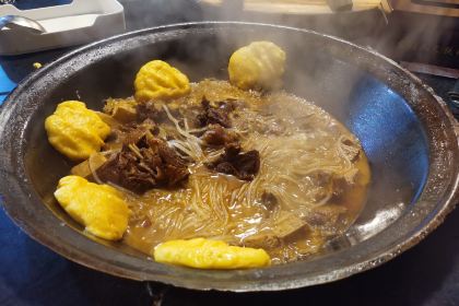 福记东北人家铁锅炖