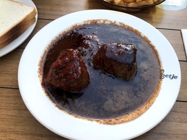 암스테르담 스테이크 맛집 “카페로체”