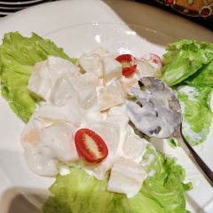 洪山国际大酒店高档西餐自助 User Photo