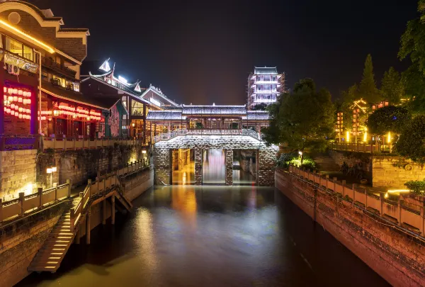 Hotels in der Nähe von Lingang Baishahu Football Club