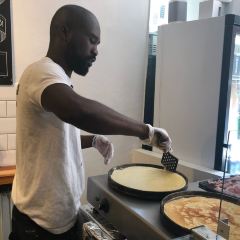 The Happy Pig Pancake Shop 여행 사진