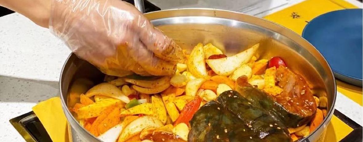 黄记煌三汁焖锅（高能广场店）(抱石公园店)