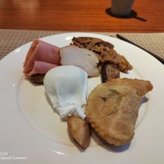 Sairuixilaidengdajiudian·shengyanzizhu Restaurant User Photo